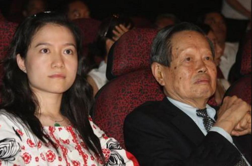 翁帆含泪说出14年前为何嫁给杨振宁的实情 网友:难以置信!