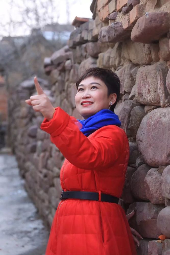 赠人玫瑰,手有余香.调解员王瑞萍的幸福生活