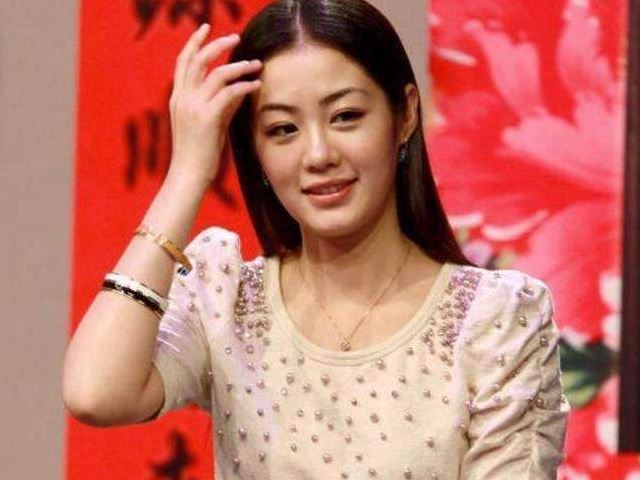 赵本山四大美女徒弟,第一比黄圣依美,比关婷娜媚,竟然