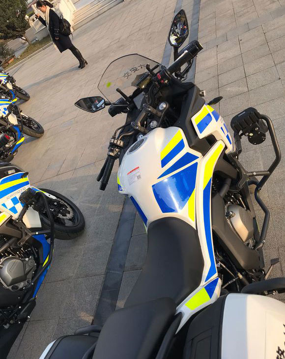 发动机,摩托车,旅行车,春风400gt,警用车