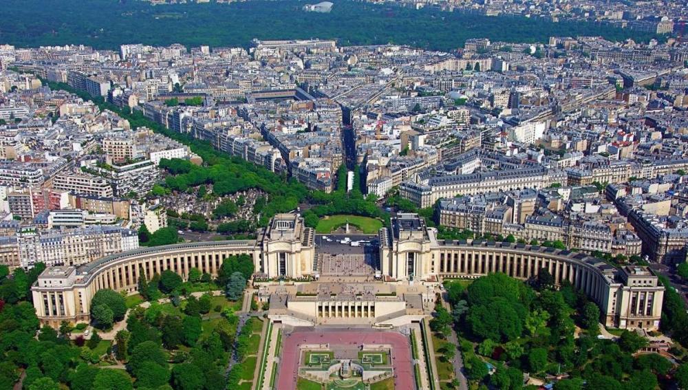 第四名:巴黎,法国的首都和最大城市,也是法国的政治,经济,文化和商业