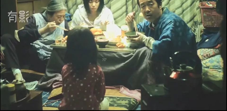细思极恐!外表幸福的一家人,居然是这样生活的