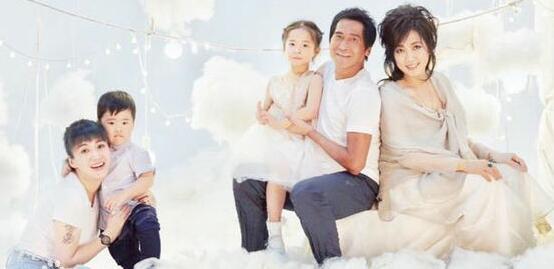 如今一儿一女凑成