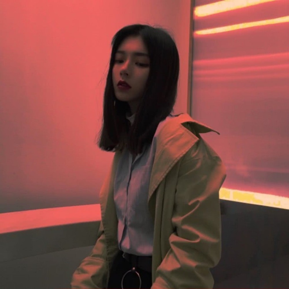 最近火了一波"暗色系"女生头像,个性,甜味,ins风,潮爆