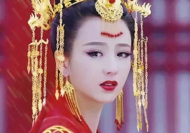古装开挂的女艺人,气质一个比一个好,美若仙女