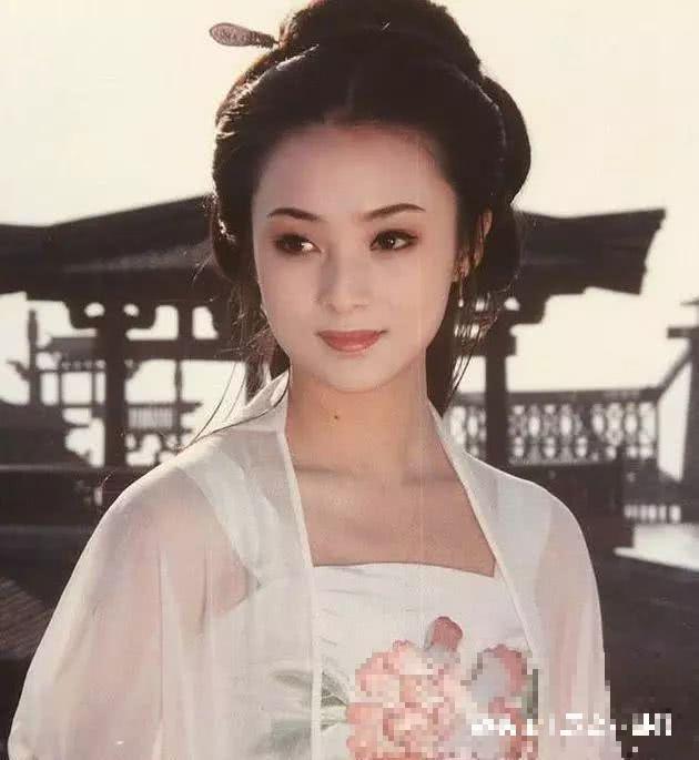 蒋勤勤年轻时到底有多美?穿古装成最美西施,生活照美如画中人!