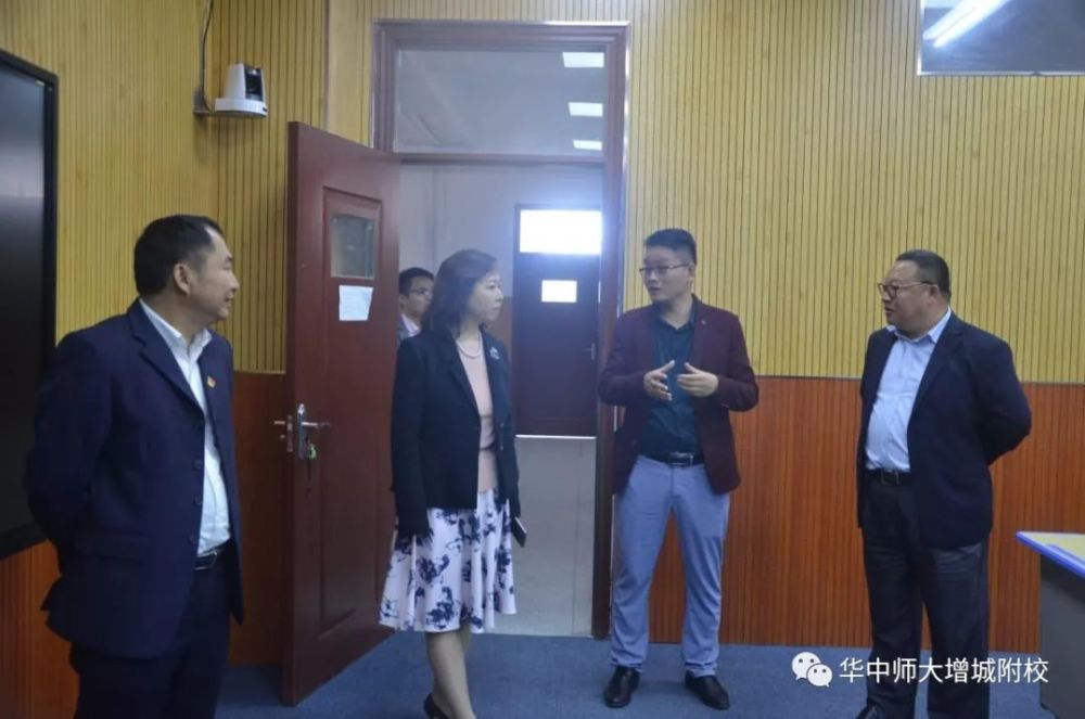 春风送暖,领导关怀——增城区教育局蒋万芳局长莅临我