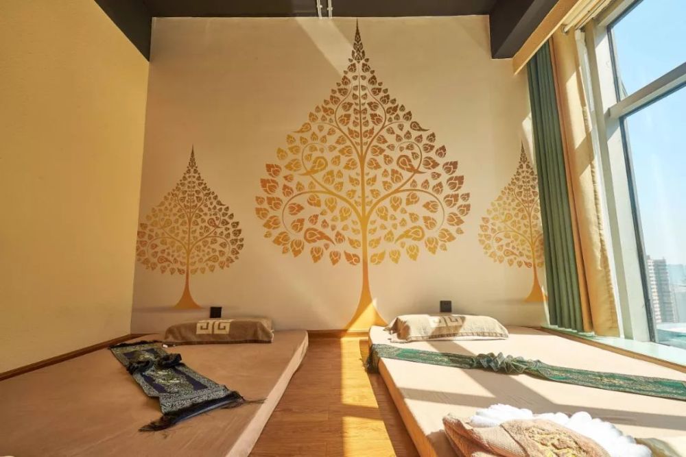 长沙网红泰式按摩店,爽到你喊妈!