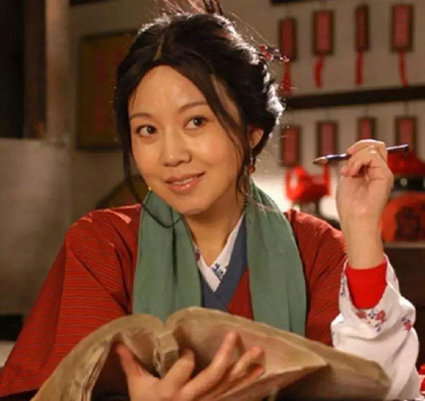 她和胡歌搭戏,被吐槽毫无cp感