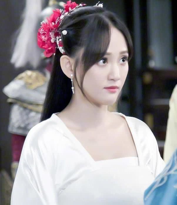 周迅演不像少女,陈乔恩不想演少女,她60岁还能坚持演少女!