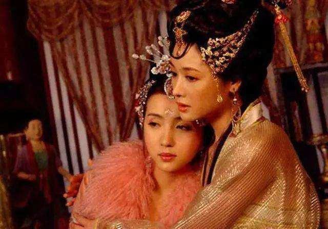 皇帝醉酒迷迷糊糊宠幸一宫女,未曾想这一举动为王朝续命152年