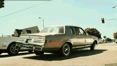 吓得只能降速行驶,车抖了该如何解决