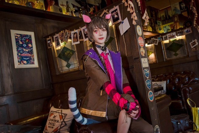 梦100柴郡猫cosplay,爱丽丝,快来和我一起玩耍吧!