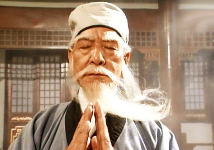 但现实中的招石文却是一份十分友善,和蔼可亲的开心果,是tvb的金牌