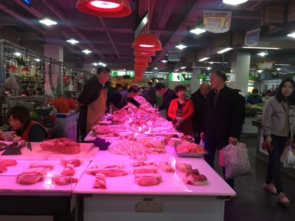 黑科技 新业态,传统"脏乱差"菜市场被爆改成"盒马鲜生
