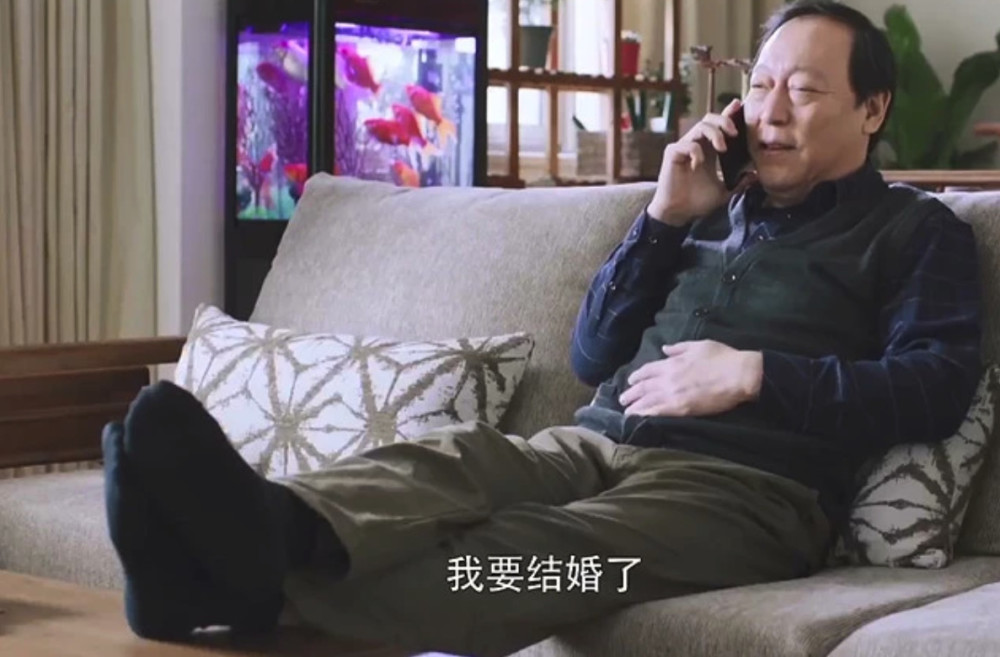 《都挺好》苏大强被骗财骗感情,晚年凄惨苦不堪言