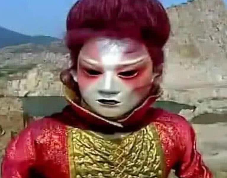 欢天喜地七仙女:"阴蚀王"是童年阴影?卸下装扮后:慕容复?