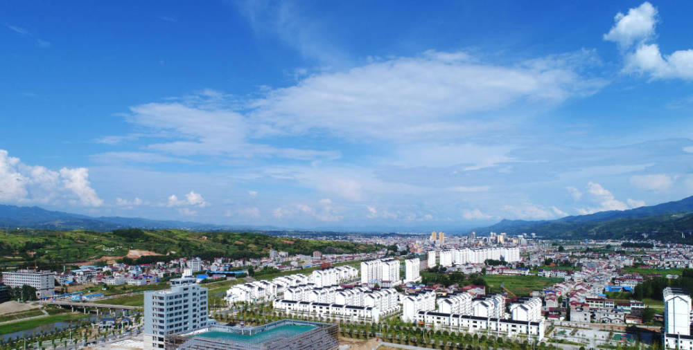 恒口示范区:落地毛绒玩具生产企业5家,完成月河综合治理二期工程