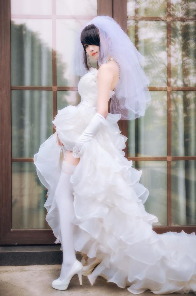 动漫《约会大作战》狂三穿上婚纱优雅美艳,cos美出新高度