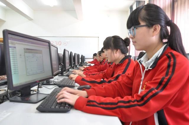 2019年教育改革重点,中考、高考、教师均有所