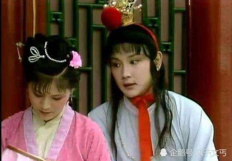 红楼梦:袭人一个可悲的想法,或暗示薛宝钗凄惨