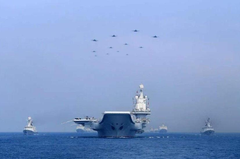 国产航母也蠢蠢欲动,看来中国双航母舰队即将成型了,有专家猜测:中国