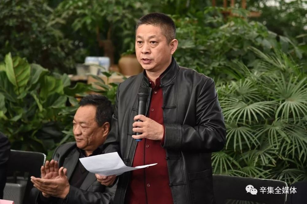 辛集象棋协会新任会长秦峰发言