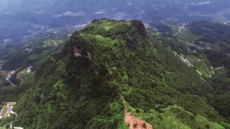 兴文县,僰王山,青山