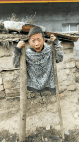 小狮子不明白的说: