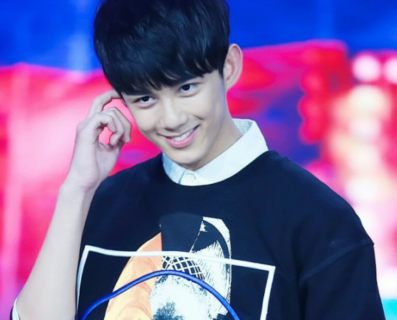 杨洋说她漂亮可爱,吴磊经常请她吃饭,她的魅力