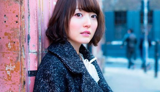 谁说花泽香菜不笑了,明明笑得很开心好么,观众