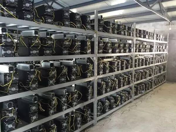 ����8���Ƿ�100�򱶣�������ȥ�����رҿ󹤻����ü���