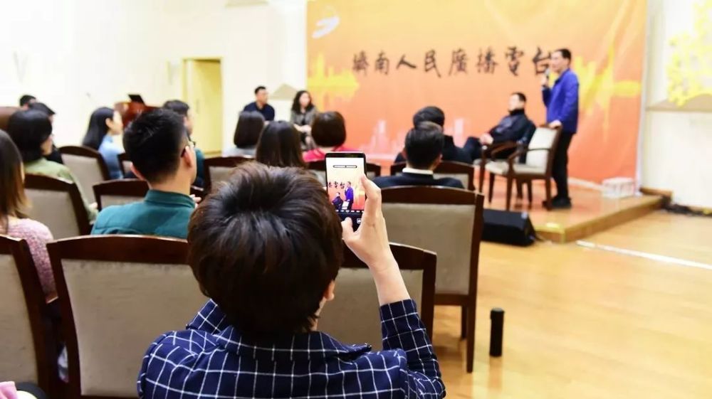 春天里,赴一场声音之约——济南广播电视台主持人业务
