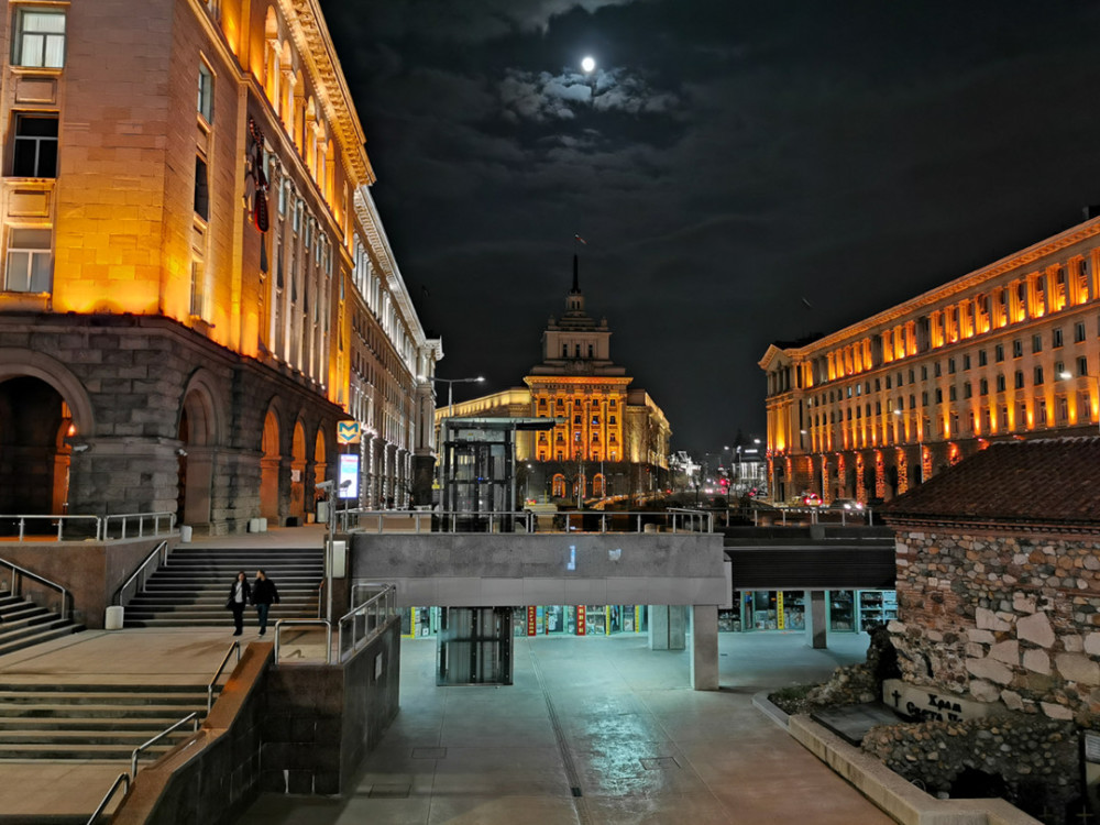 华为P30Pro拍照战群机:赢了苹果XS、三星S1