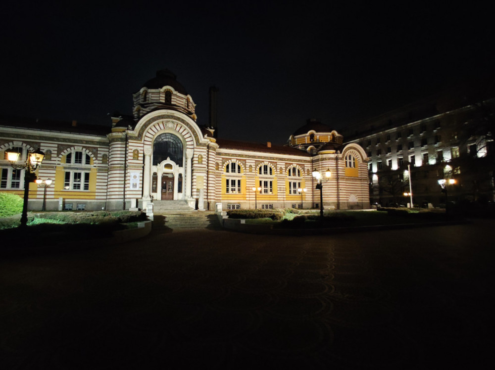 华为P30Pro拍照战群机:赢了苹果XS、三星S1