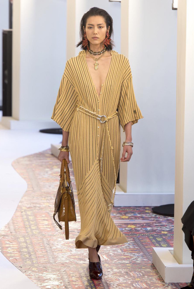 妻子的浪漫旅行想要袁咏仪同款长裙,刘雯也在