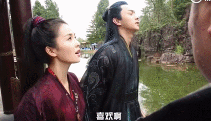 招摇:厉尘澜说情话,白鹿许凯同步噘嘴卖萌,花絮就是比