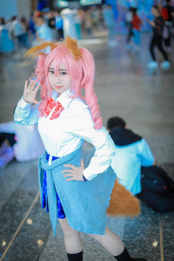 JKcosplay动漫 真人秀,女明星cosplay 动漫游戏cosplay:fgo玉藻前jk制服cosplay