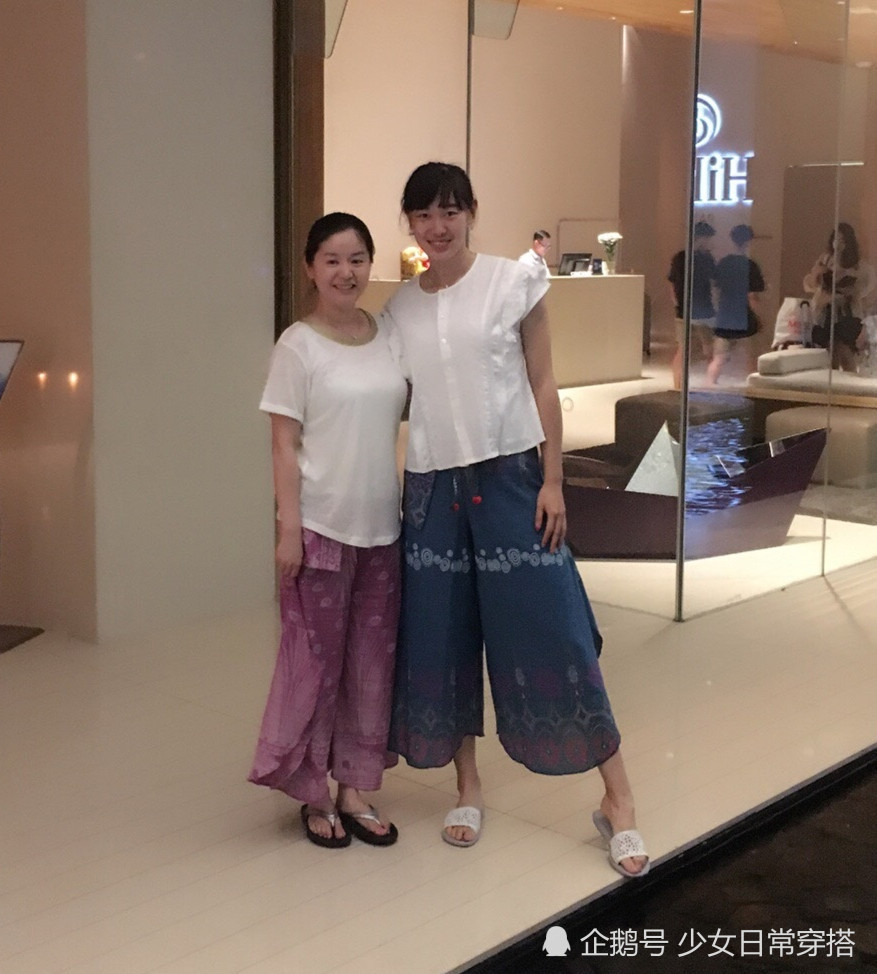 记得"小仙女"柏雪吗?35岁身材发福成妇女,素颜却美到发光