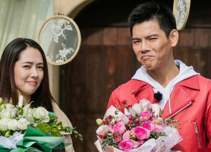 向佐求婚成功首拍大片,腿上的东西成亮点,网友