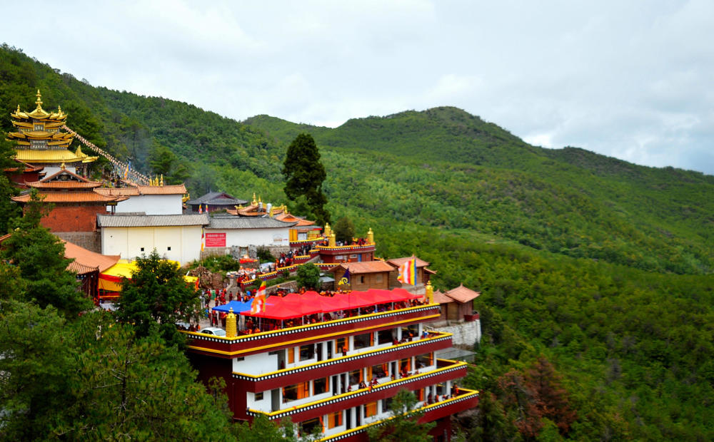 文峰寺,丽江古城,玉龙雪山,世外桃源,寺庙