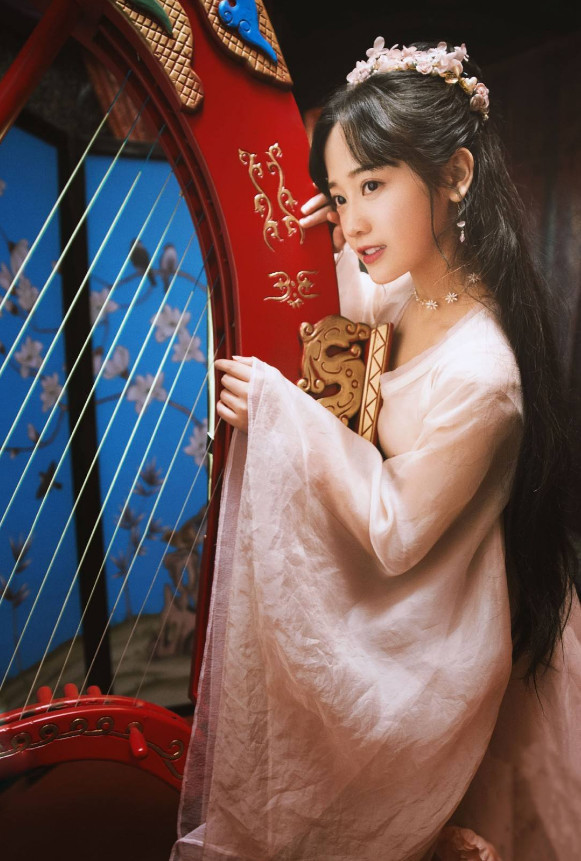 19年最火的古装女星,白鹿垫底,彭小苒第二,第一拯救过