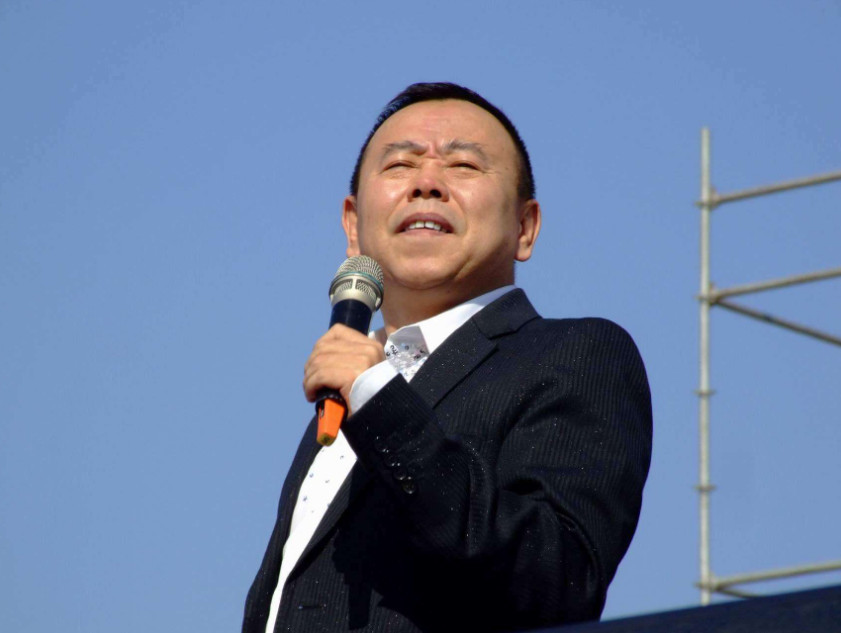 彭昱畅因《都挺好》身高成谜,比矮自己9厘米的