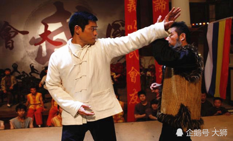 三皇炮捶震武林,无极刀法斩日寇:"最后的镖王"李尧臣