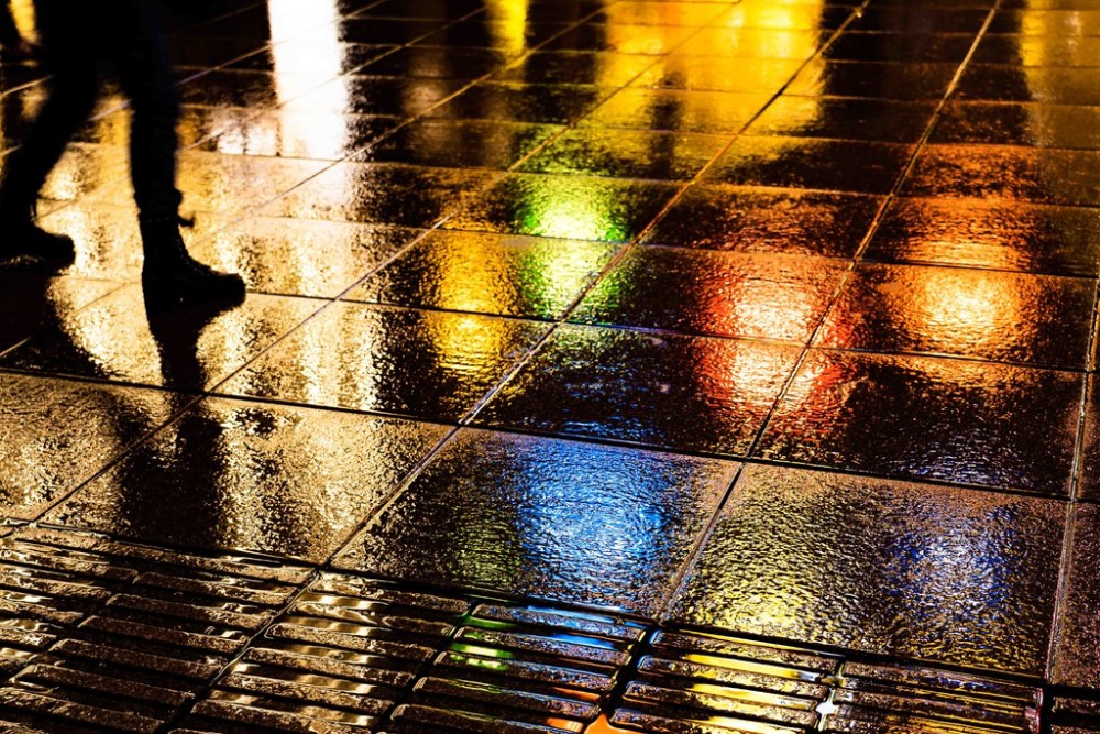 光与影的游戏#魔都雨夜