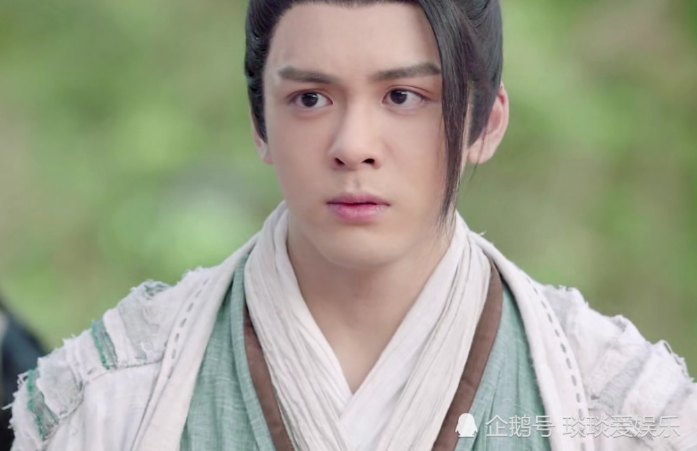 祝绪丹等人主演的新版《倚天屠龙记》正在热播中,该剧讲述张无忌成为