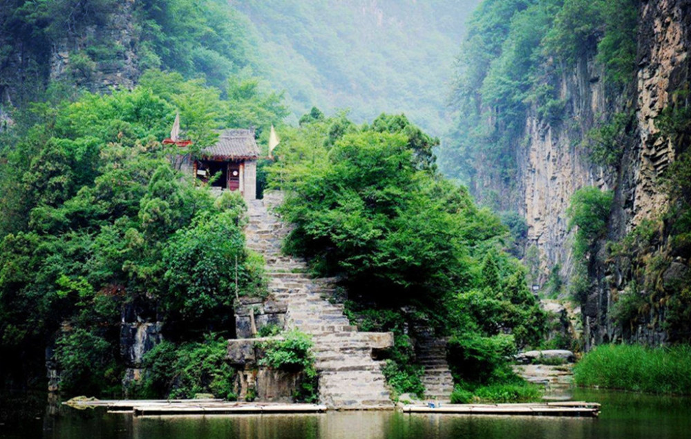 师宗总人口_师宗凤凰谷(3)