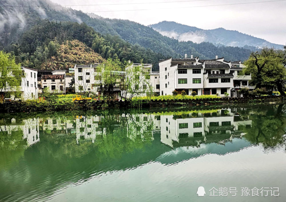 李坑风景美如画,油菜花香飘婺源