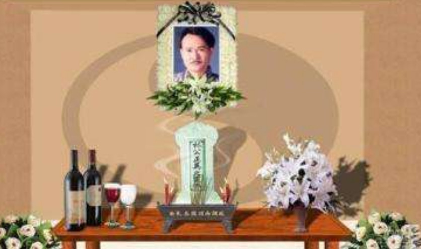 林正英的死跟拍鬼片有关系吗?葬礼上洪金宝道出真相!