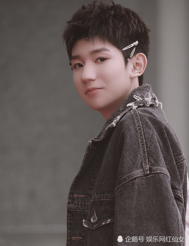 机场,王源,发型,tfboys,王可爱